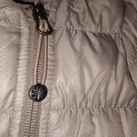ATHLETA downalicious down quilted jacket XS - Picture 7 of 10